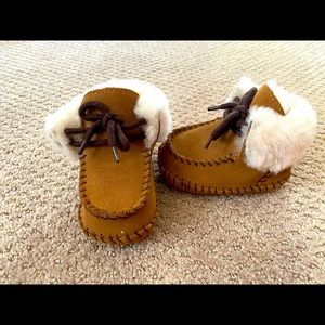 Ugg shoes